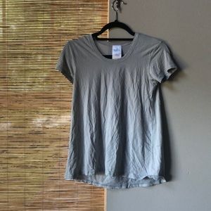 ivivva athletica grey tshirt